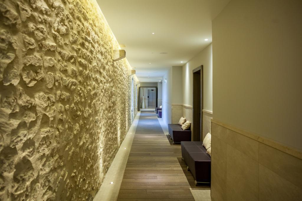 Domaine De Verchant & - Relais & Chateaux Hotel